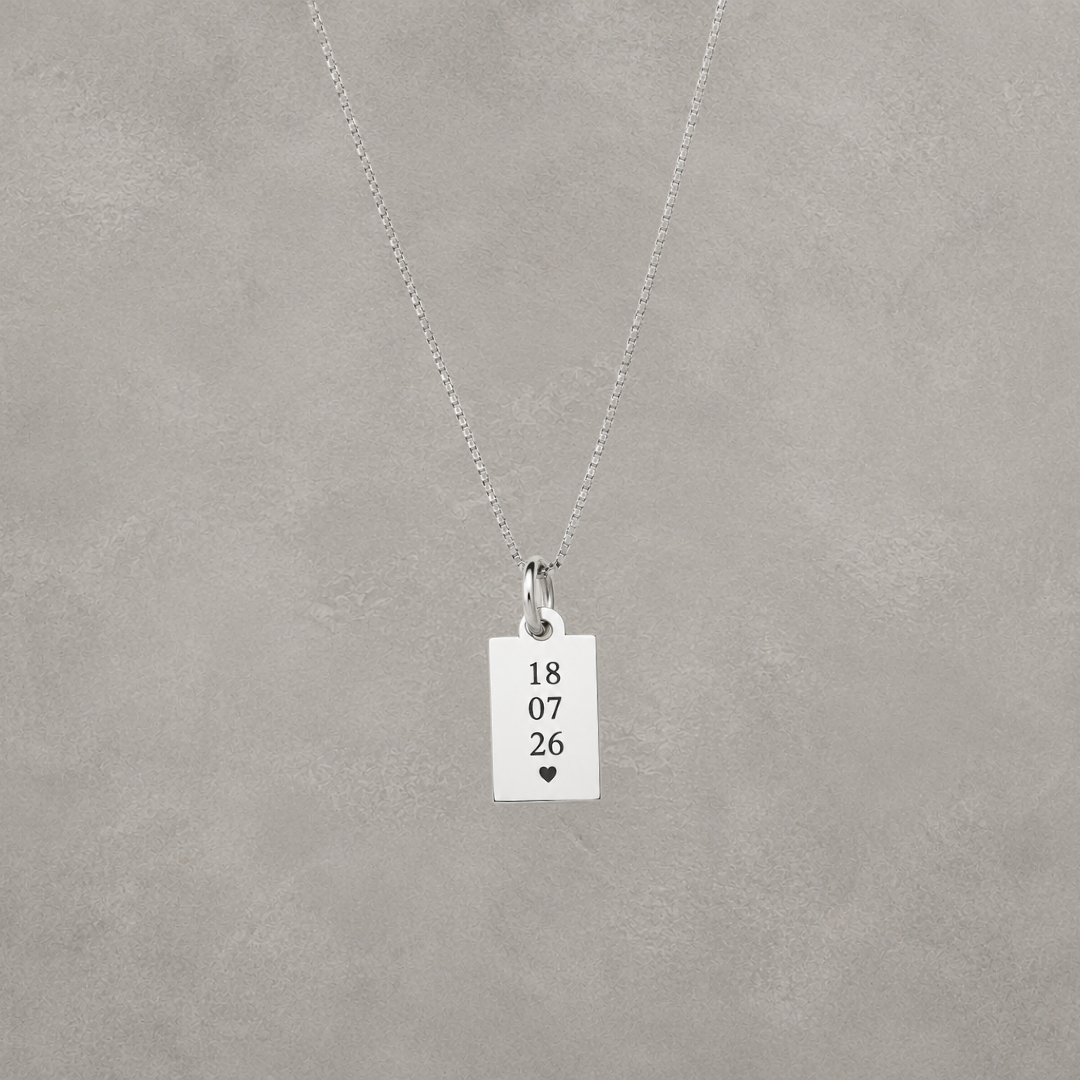 Collar Placa Rectangular Mini