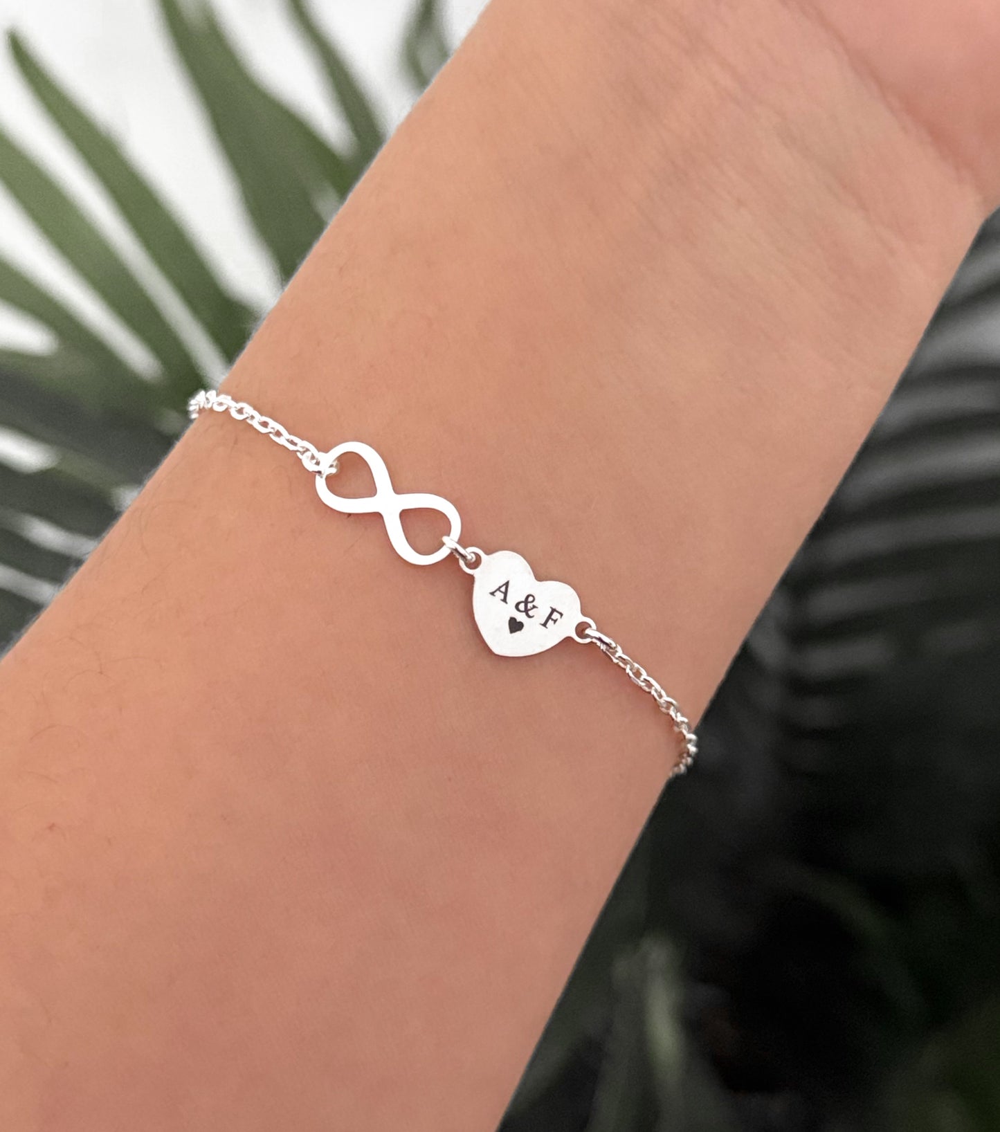 Pulsera Corazón Infinito